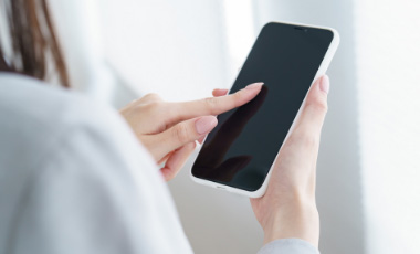 スマホ・パソコンから気になる部位のMRIをかんたん予約